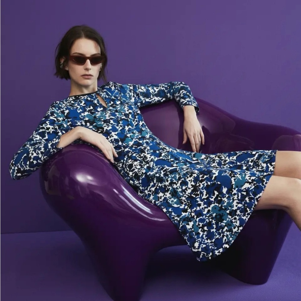 Simply Vera Vera Wang Blue and White Floral Long Sleeve Dress